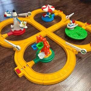 Vintage 1986 Lil Playmates Disneyland Theme Park Train Playset